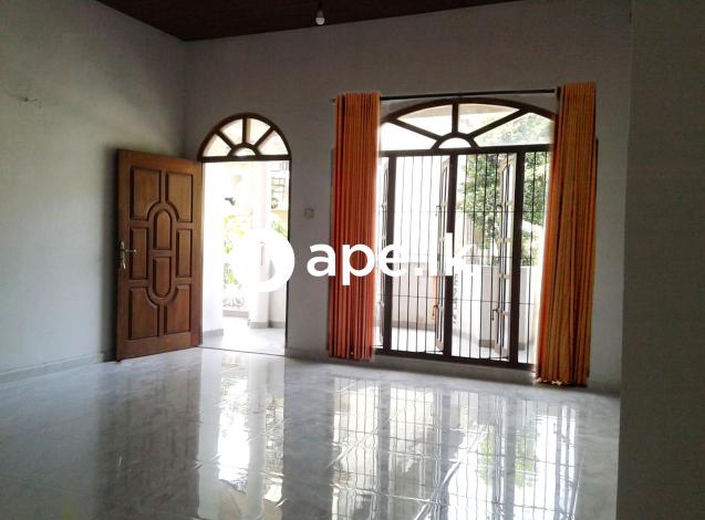 Specious first-floor for rent at Boralesgamuwa